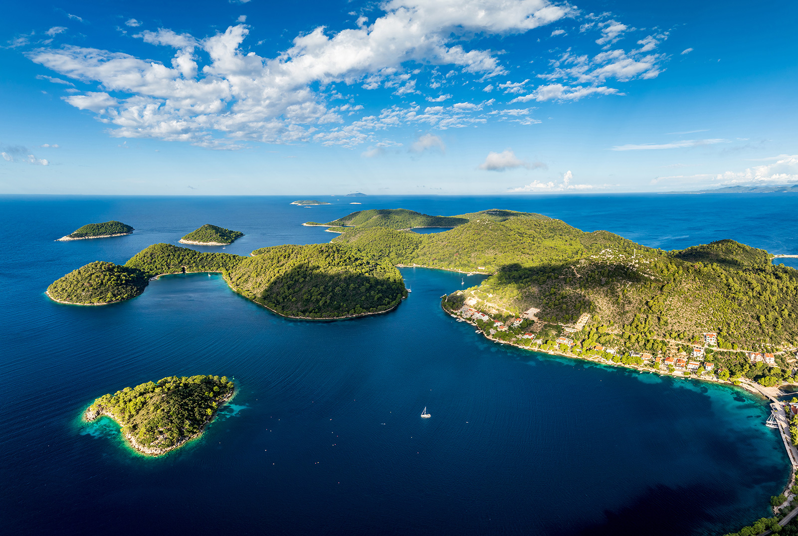 Lastovo-Islands-Nature-Park_photo-Julien-Duval_rgb.jpg